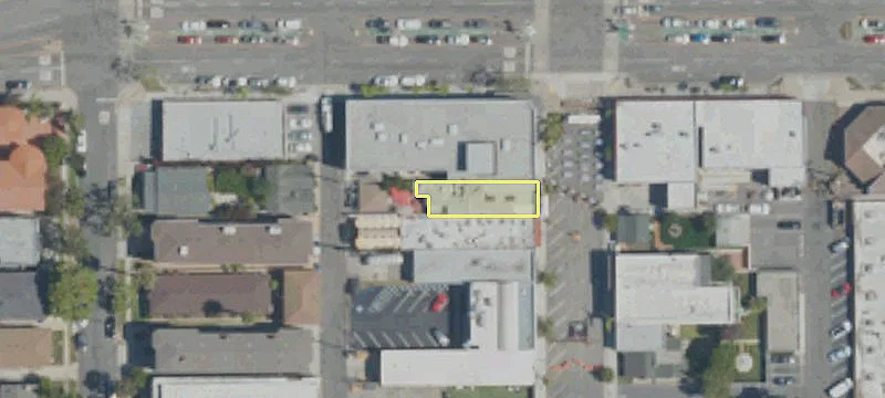 225 Richmond St