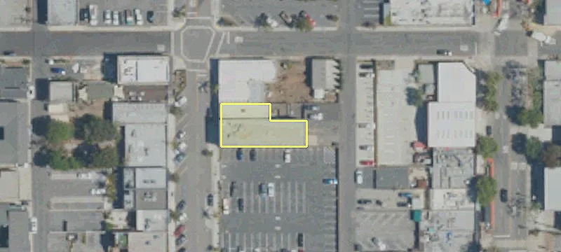 140 Richmond St