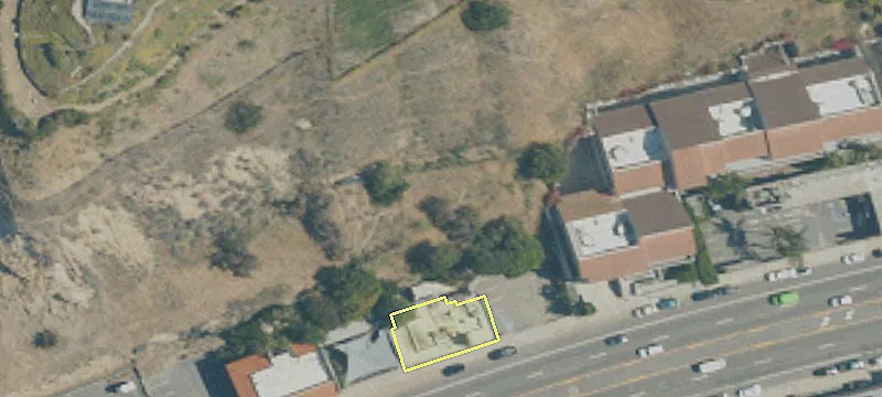 22821 Pacific Coast Hwy