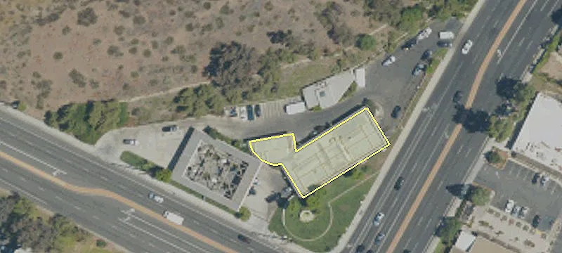 30909 1000th Oaks Blvd