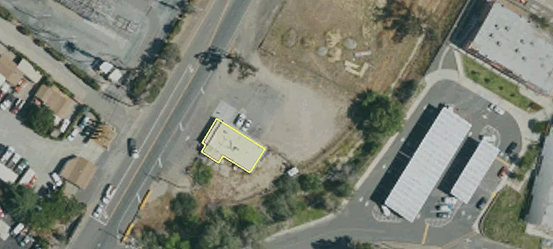 16374 Sierra Hwy