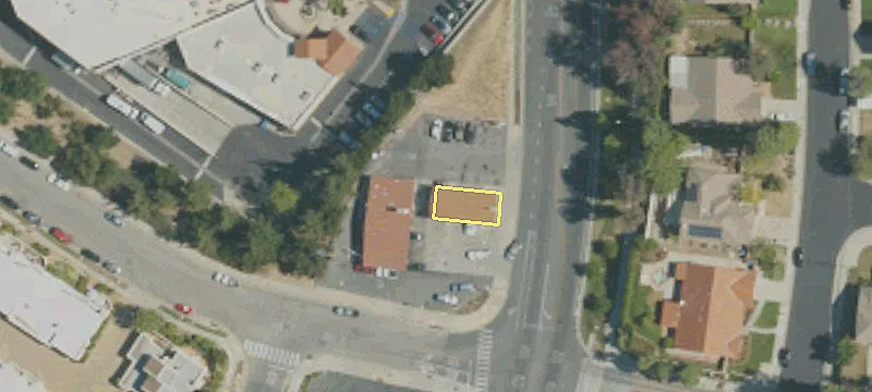 22295 Mulholland Hwy