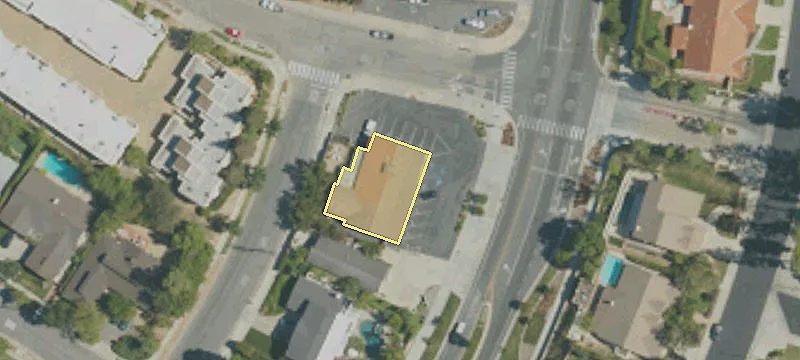22301 Mulholland Hwy