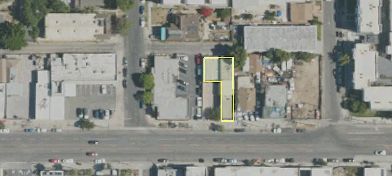 10843 Magnolia Blvd