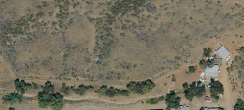 12117 Sierra Hwy