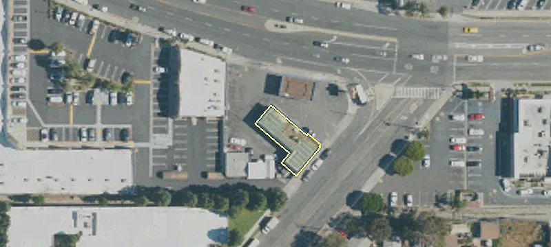 1800 Lomita Blvd