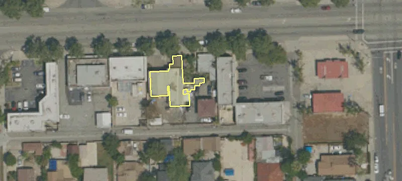 440 Holt Ave