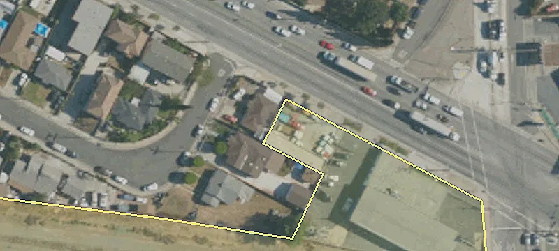 5800 Todd Ave