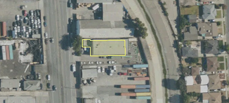 1136 Santa Fe Ave