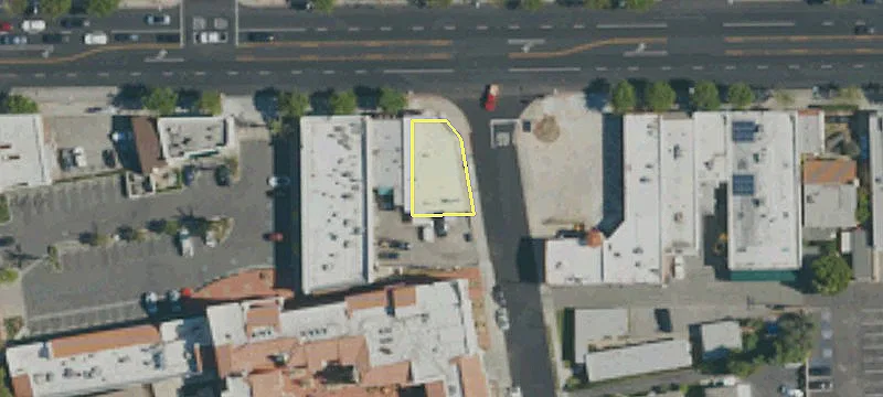 700 Las Tunas Dr