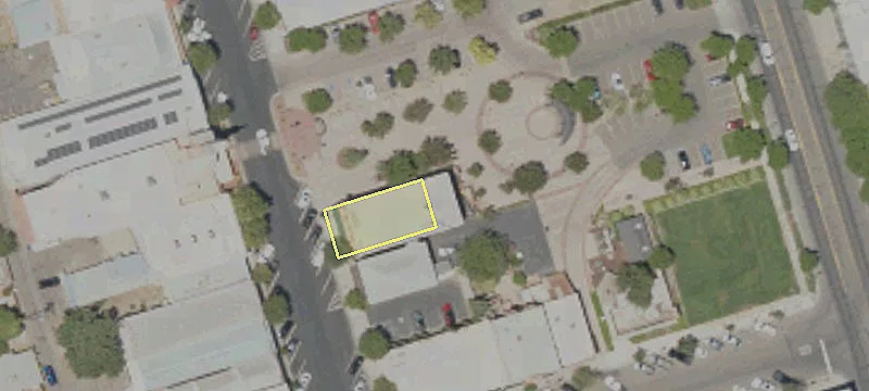 1342 Main St