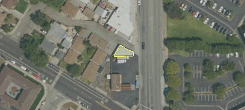 1617 Garey Ave