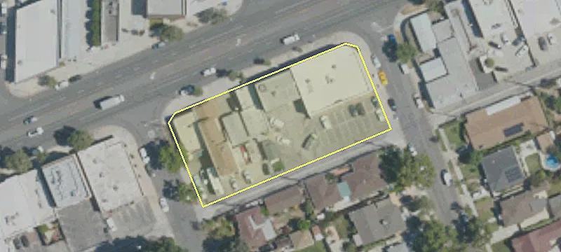1826 Burbank Blvd