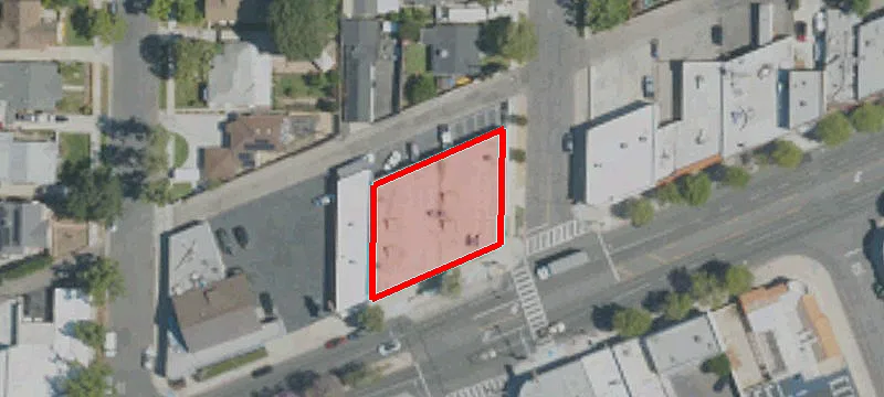 2101 Burbank Blvd