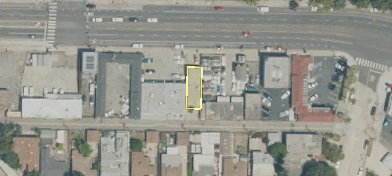 1623 San Fernando Blvd