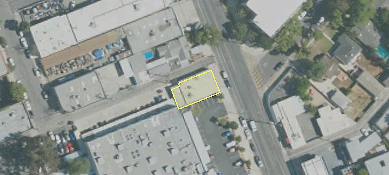 831 Main St
