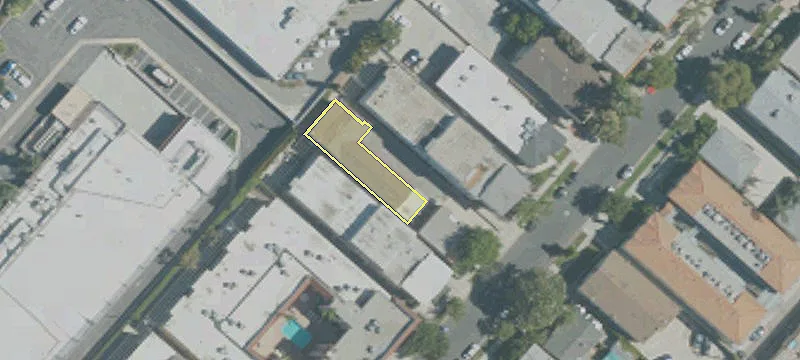 235 Tujunga Ave