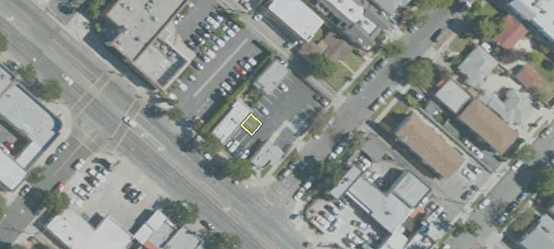 810 Victory Blvd