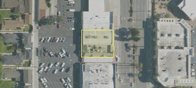 2153 Bellflower Blvd