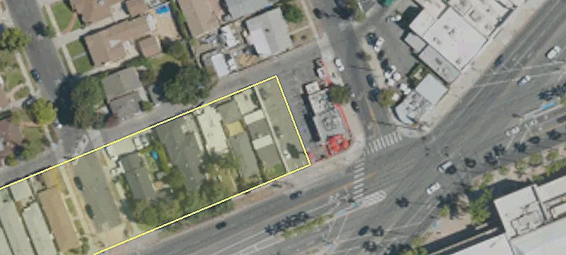 3203 Alameda Ave