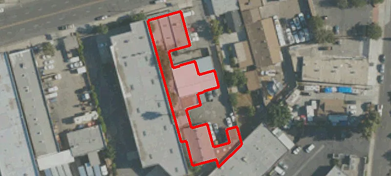 15004 Ramona Blvd