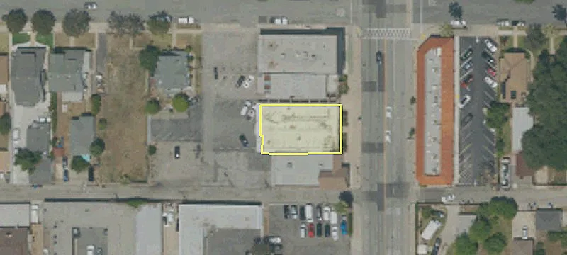 211 Citrus Ave
