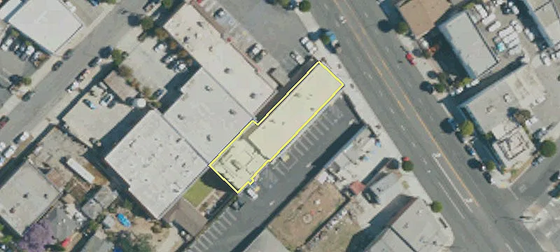 423 La Brea Ave