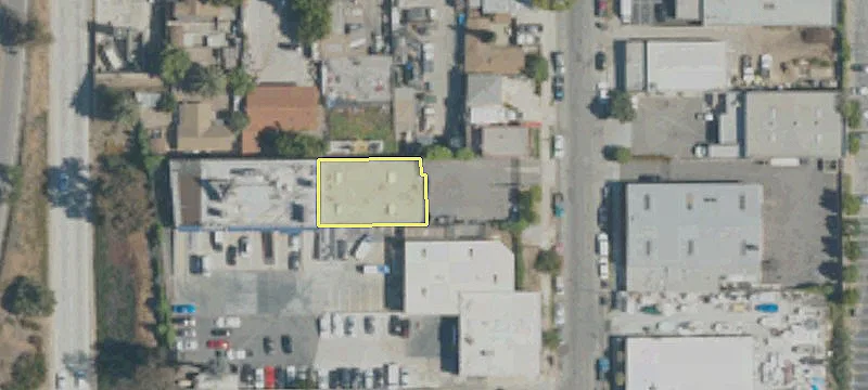 915 Hyde Park Blvd