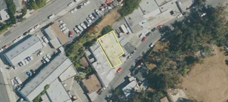 323 Bch Ave
