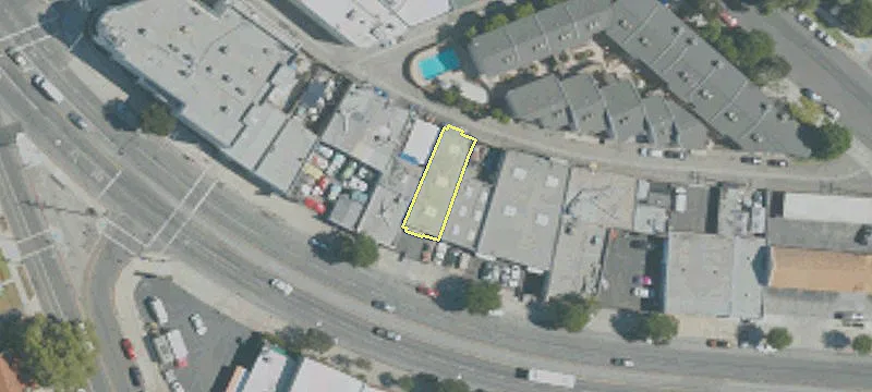424 Victory Blvd