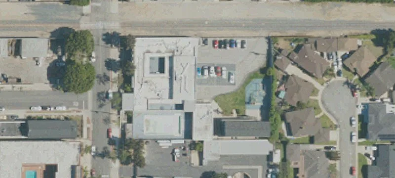 12500 Ramona Ave