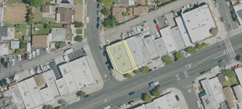 3133 Burbank Blvd