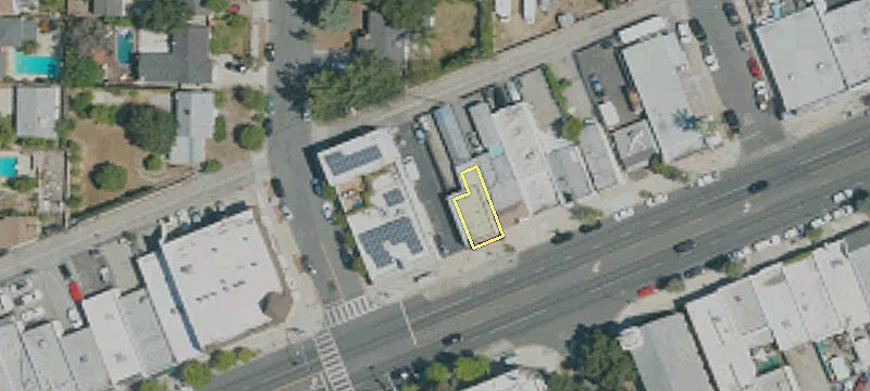 3029 Burbank Blvd