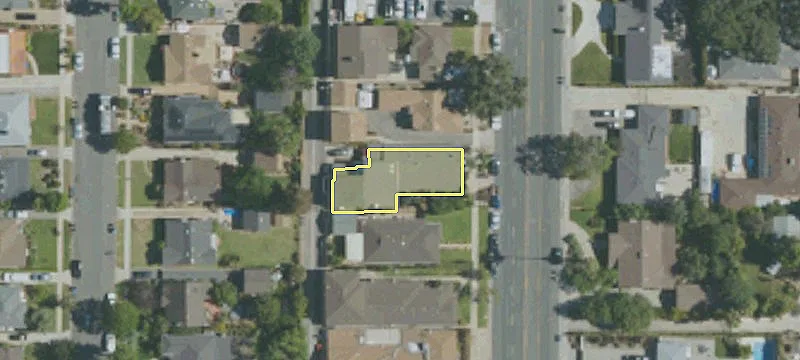 1597 Altadena Dr