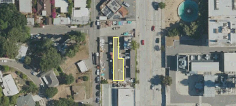 1095 Fair Oaks Ave