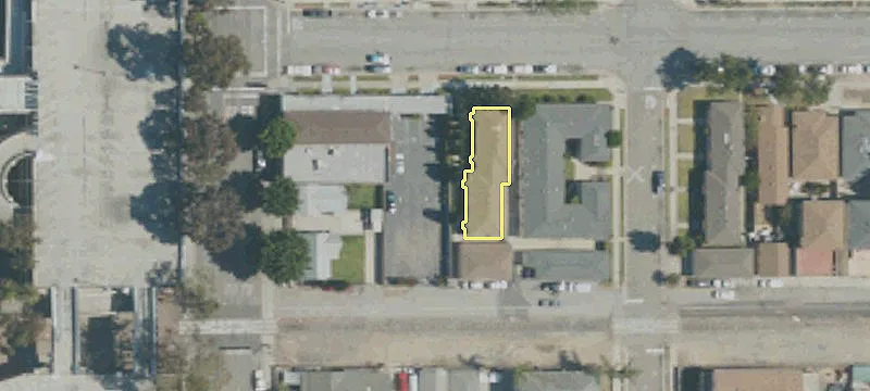 4286 Broadway