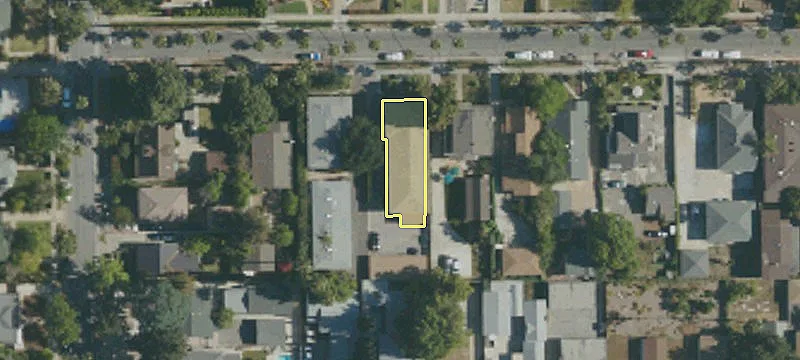 696 Earlham St, Unit 6