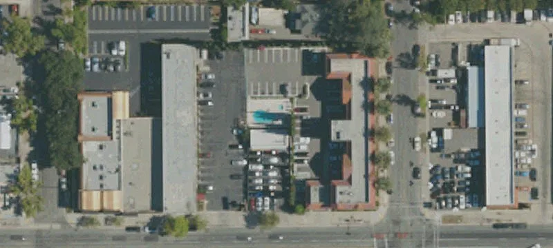 2131 Colorado Blvd