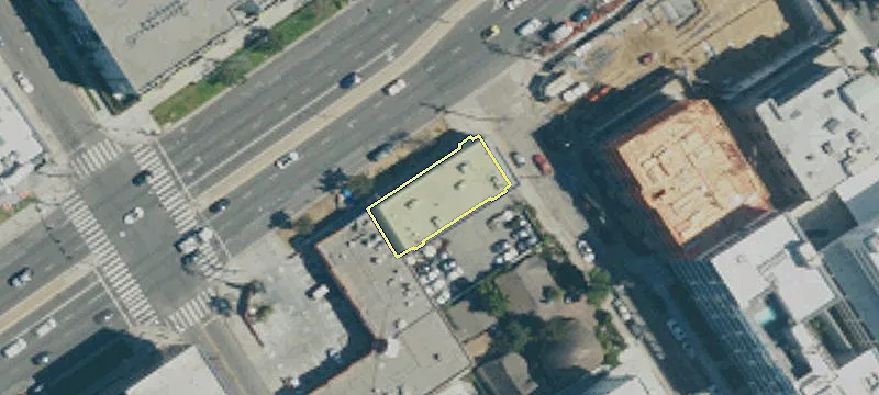 10000 Venice Blvd