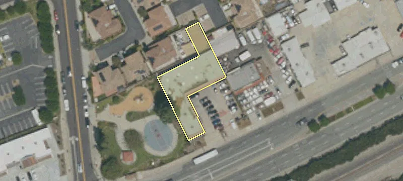19717 Vly Blvd