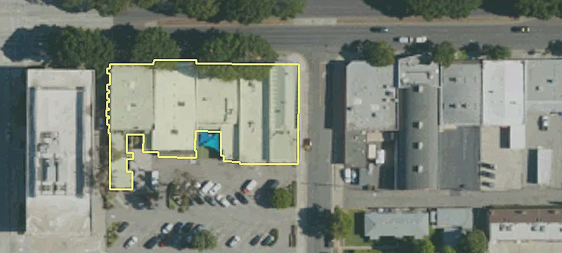 2562 Colorado Blvd