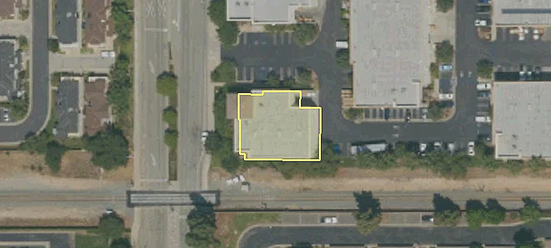 470 San Dimas Ave