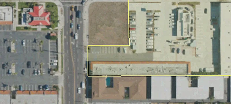 2124 Artesia Blvd
