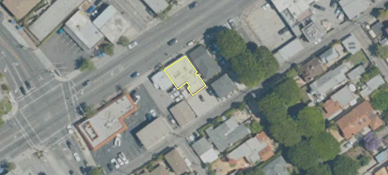 2020 Pico Blvd