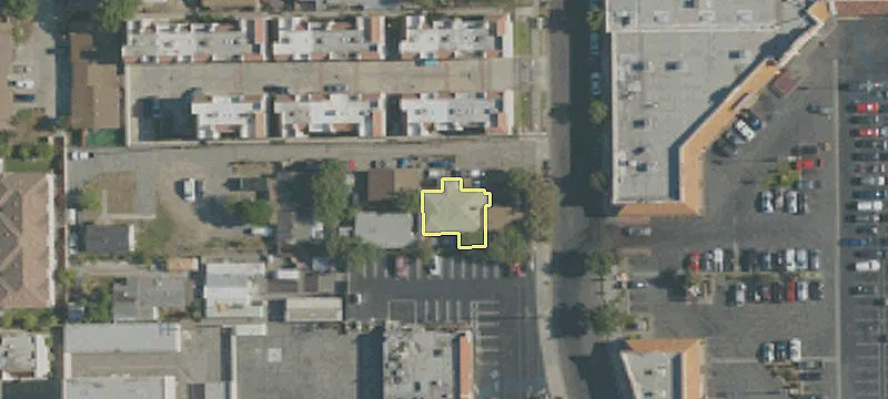 4023 La Rica Ave