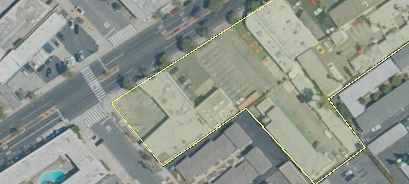 1310 Pico Blvd