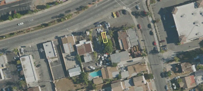 14046 Ramona Blvd