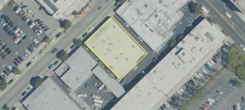 2230 Broadway