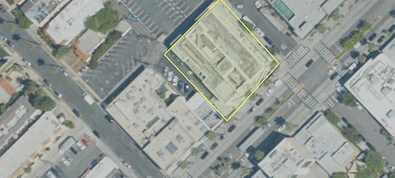 2111 Wilshire Blvd