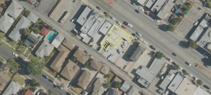 3533 Beverly Blvd